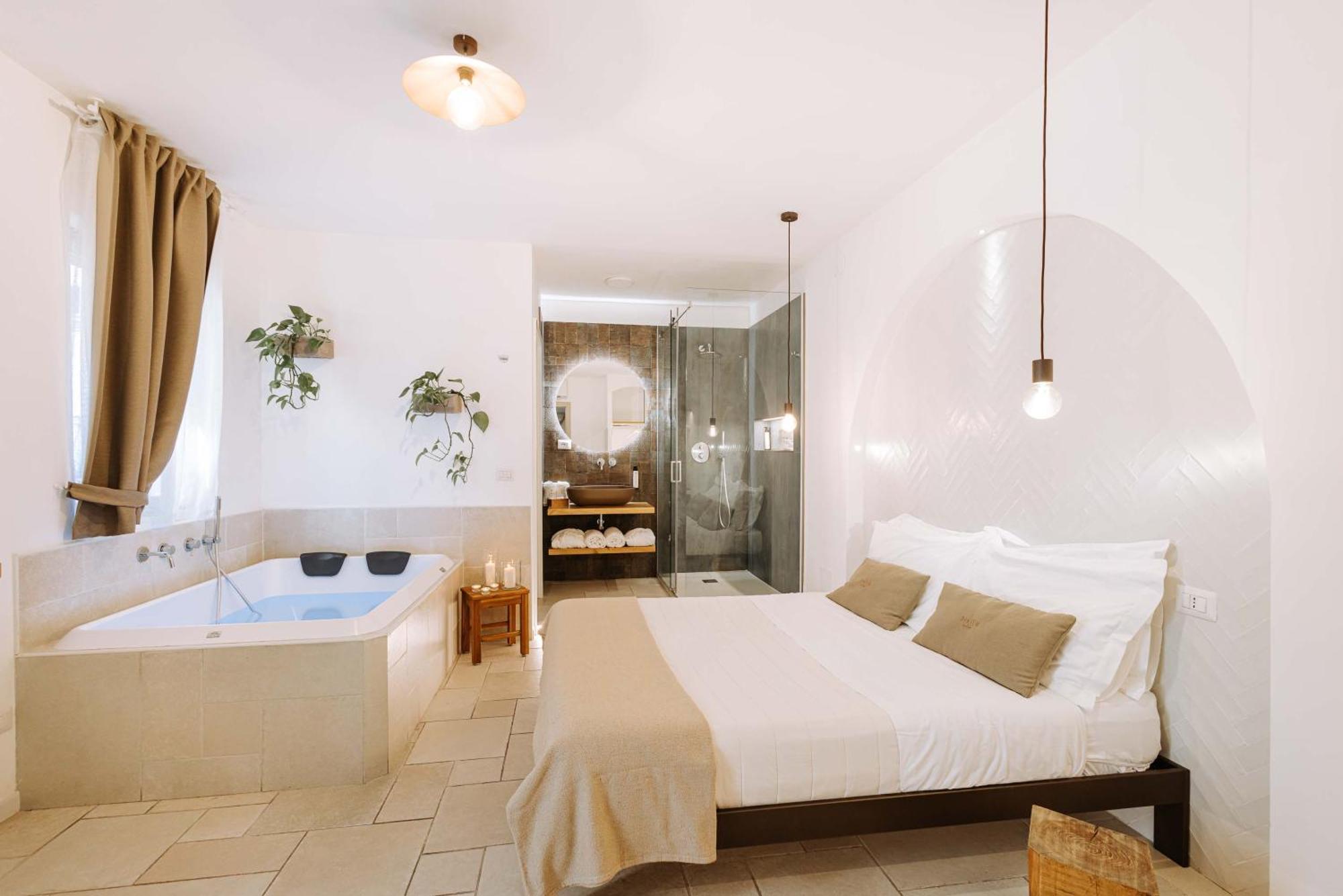 Dirium - Exclusive Rooms Монополи Экстерьер фото